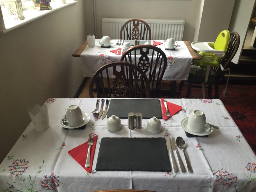 Red Lion Inn Sidbury المظهر الخارجي الصورة