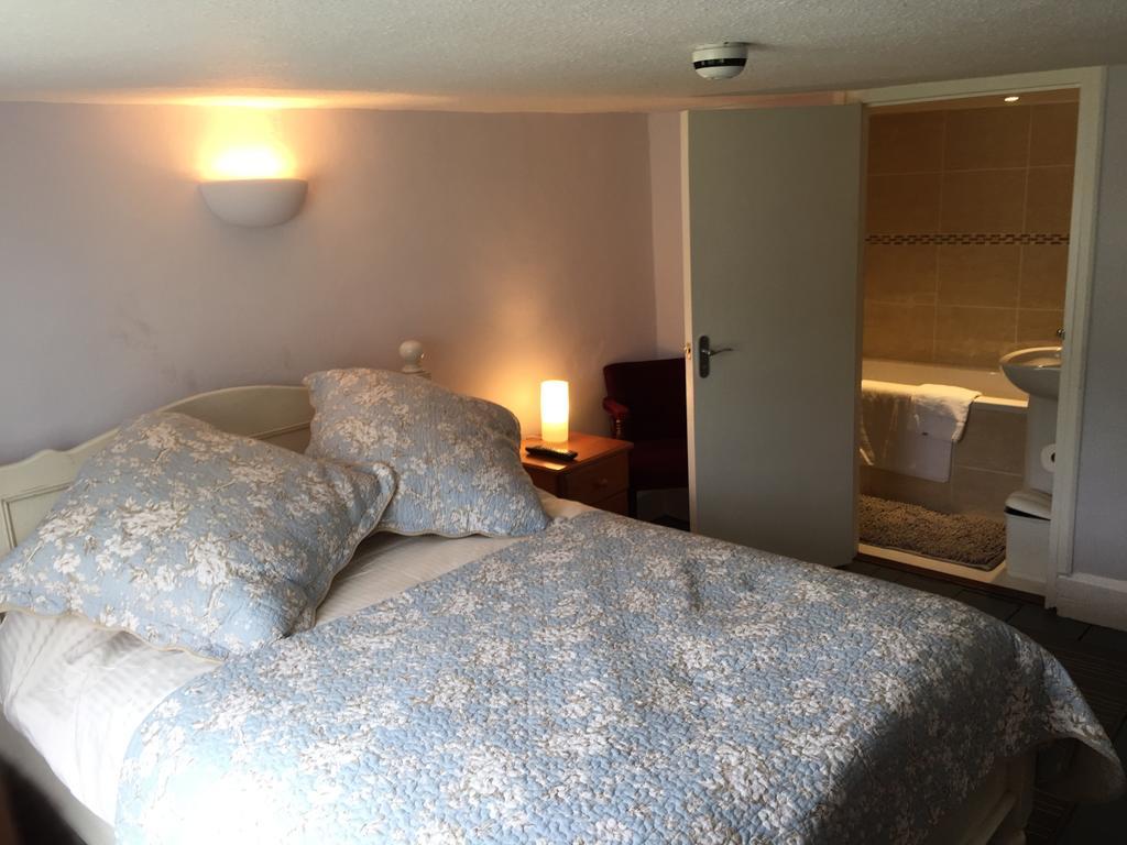 Red Lion Inn Sidbury المظهر الخارجي الصورة