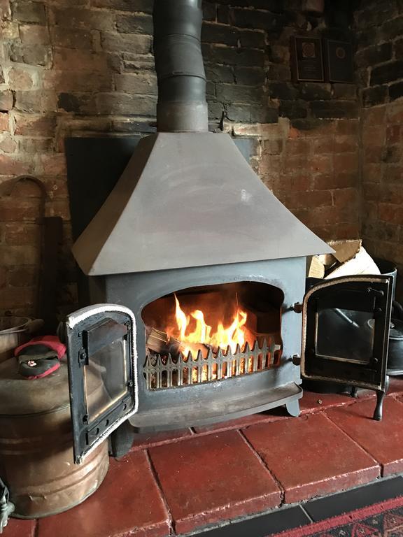 Red Lion Inn Sidbury المظهر الخارجي الصورة